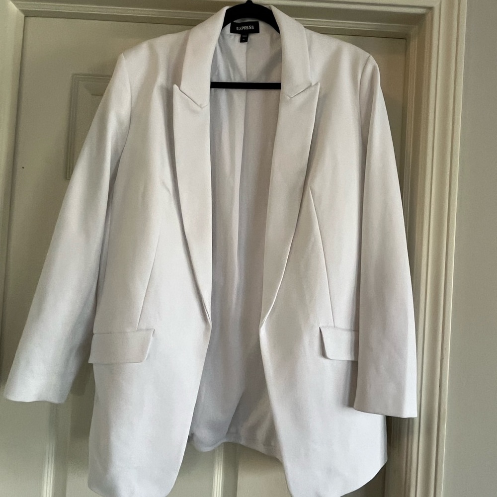 New, never worn, oversized, white Express blazer.